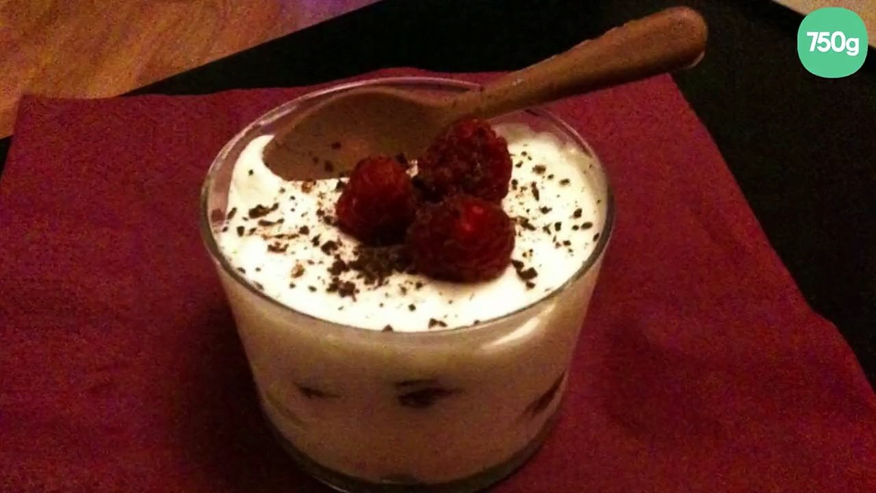 Mousse de mascarpone aux framboises