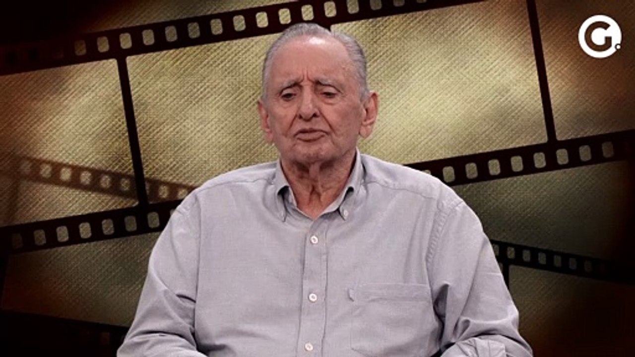 Cariê Lindenberg se apresenta
