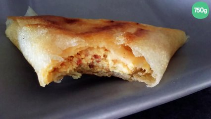 Samoussa au poulet, curry et chorizo