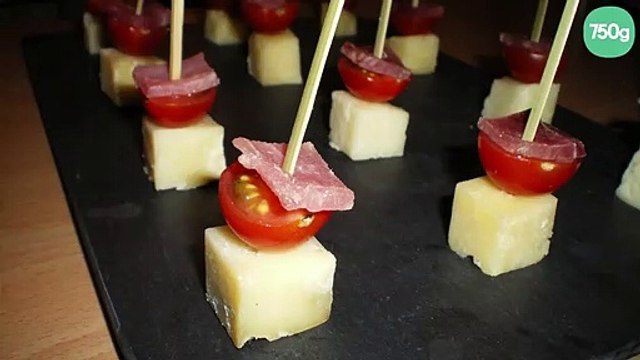 brochettes apéritifs de tomates et fromages