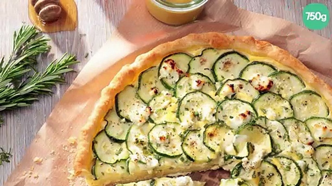 Tarte de courgettes aux herbes de Provence et chèvre à la Moutarde douce au miel