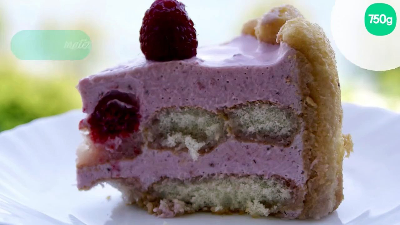 Charlotte aux fraises et framboises