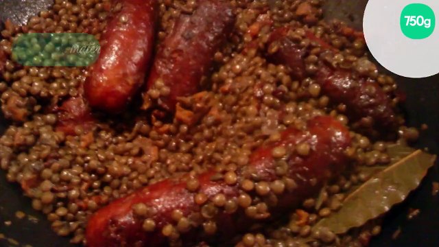 Saucisses aux herbes aux lentilles