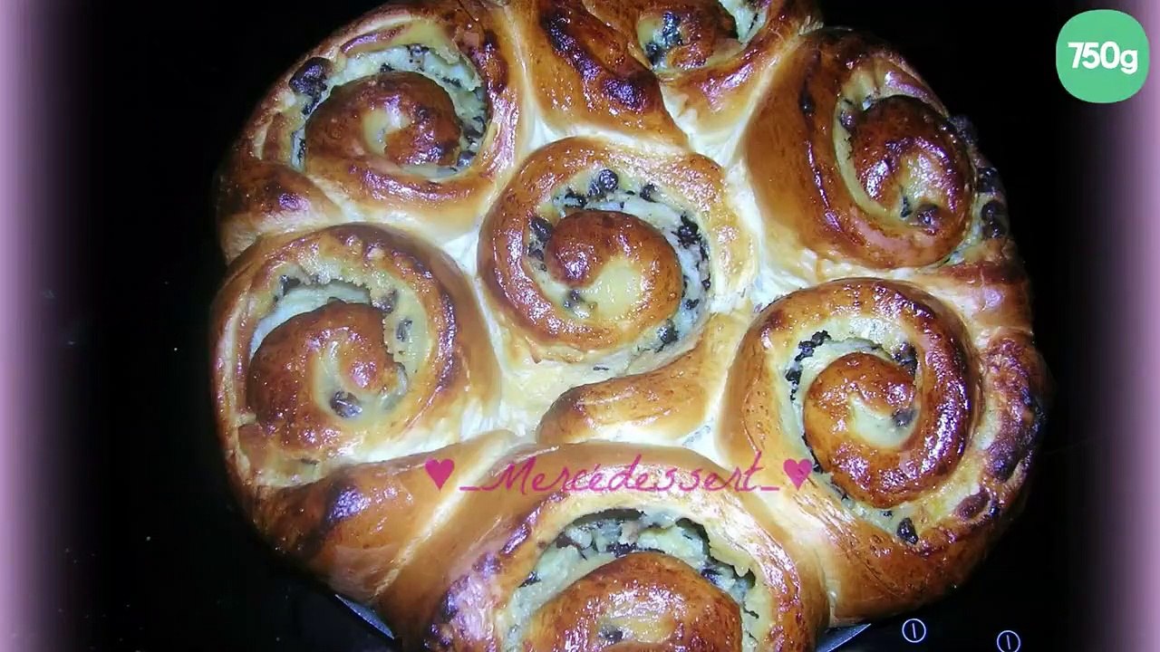 Chinois crème pâtissière et pépites de chocolat