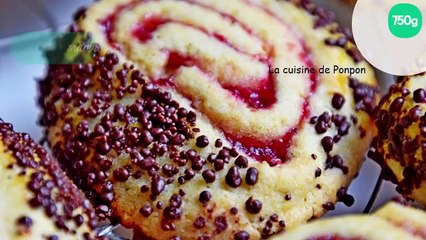 Biscuit spirale à la confiture de framboise et perles de chocolat