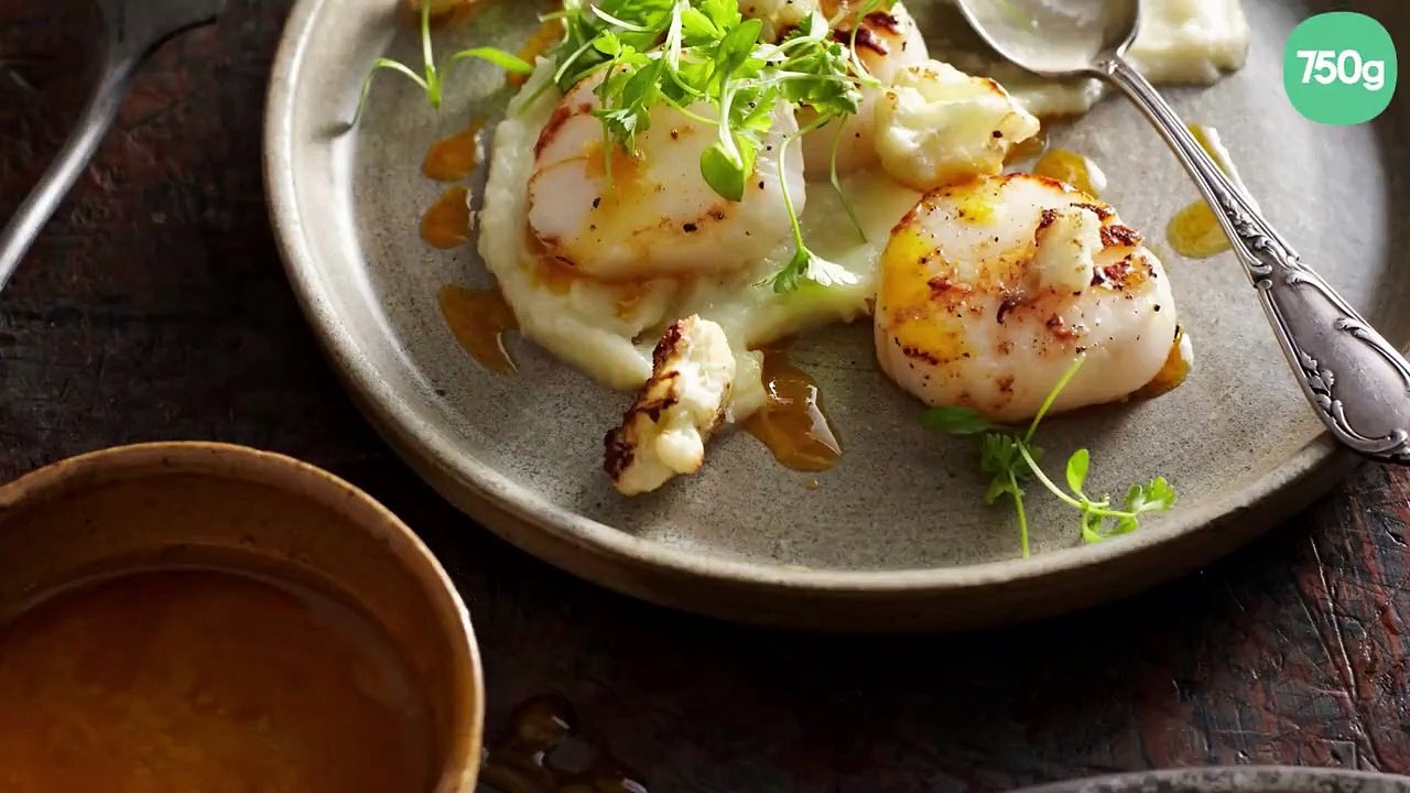 Saint-Jacques poêlées au gingembre et purée de panais et topinambours