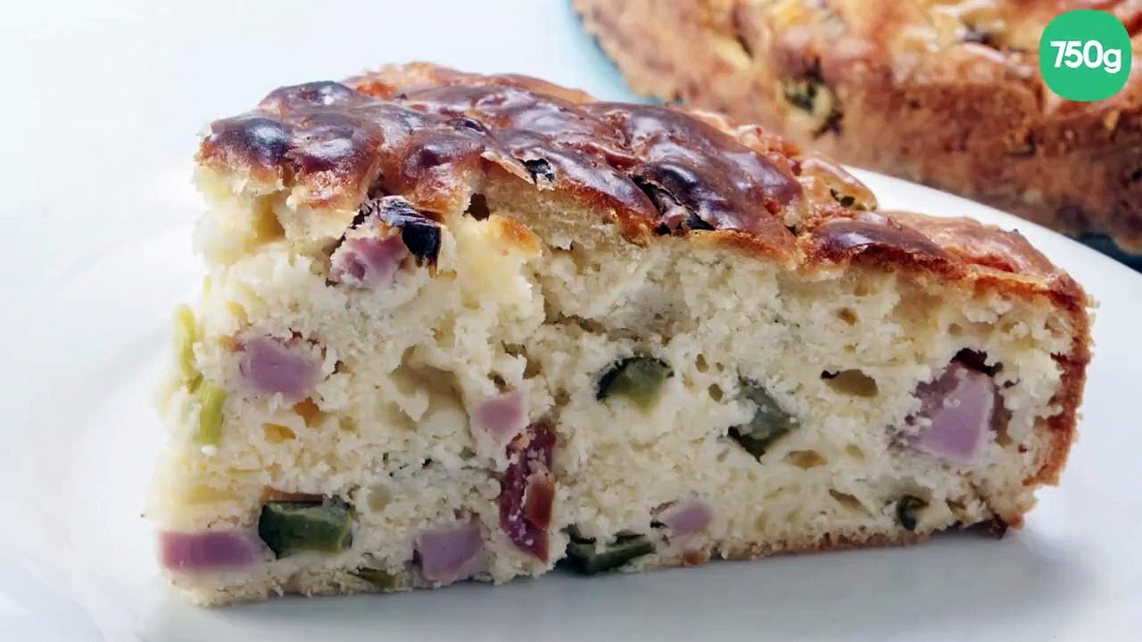 Cake olives, jambon et Saint Agur