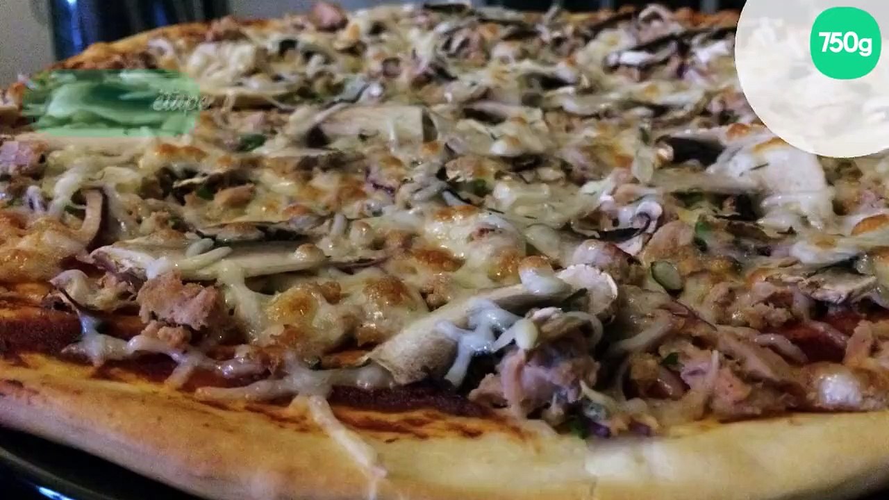 Pizza maison au thon et champignons