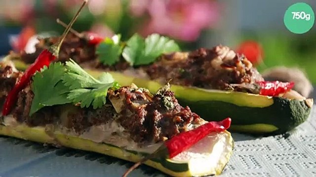Courgettes colorées farcies au bœuf, cumin et coriandre