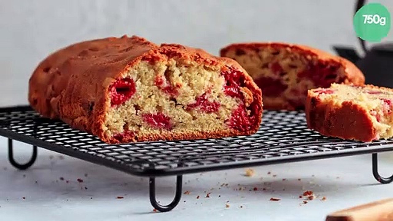 Gâteau aux framboises maison