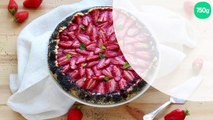 Tarte rustique aux fraises du Périgord IGP et graines de pavot