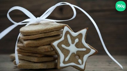 Sablés de Noël et glaçage en sucre glace
