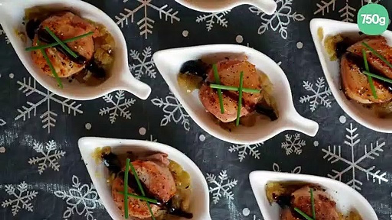 Cuillères de Saint-Jacques poêlées au lard et échalotes confites