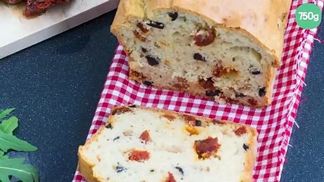 Cake au chorizo et olives à l'Etorki