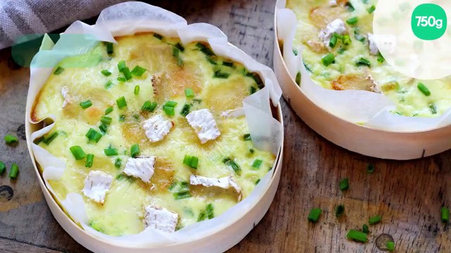 Quiche sans pâte aux courgettes et camembert dans sa boite
