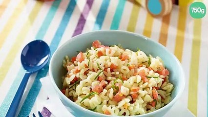 Salade de pâtes et truite fumée
