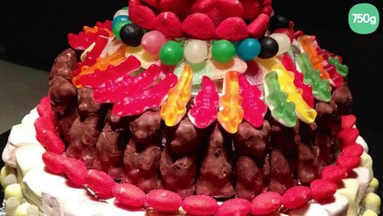 Pièce montée de bonbons