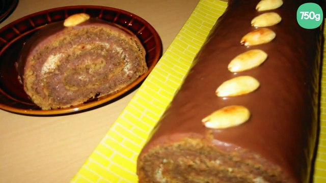 Gâteau roulé au chocolat et café
