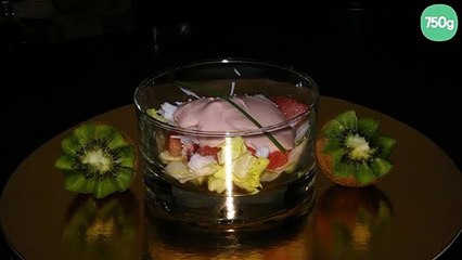 Verrines de pamplemousse au crabe, sauce cocktail