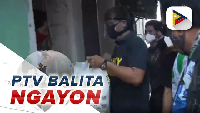 Mga pulitikong pumapapel sa pamamahagi ng ayuda sa mga apektado ng ECQ, binalaan ng DILG