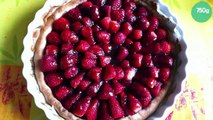 Tarte aux fraises et à la confiture de groseille