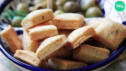 Petits sablés au parmesan et au thym