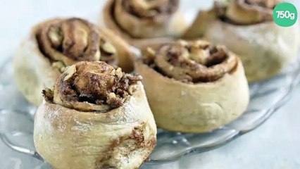 Cinnamon rolls