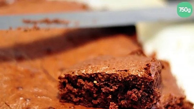 Le brownie simplissime de Trish..... Oui mais aux cacahuètes !
