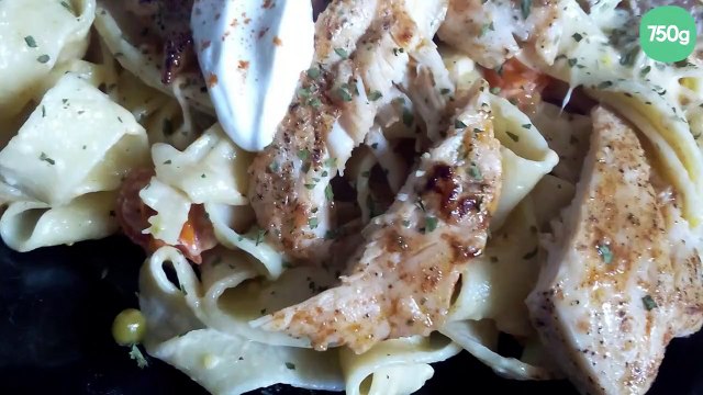 Tagliatelles au poulet et Saint-Môret