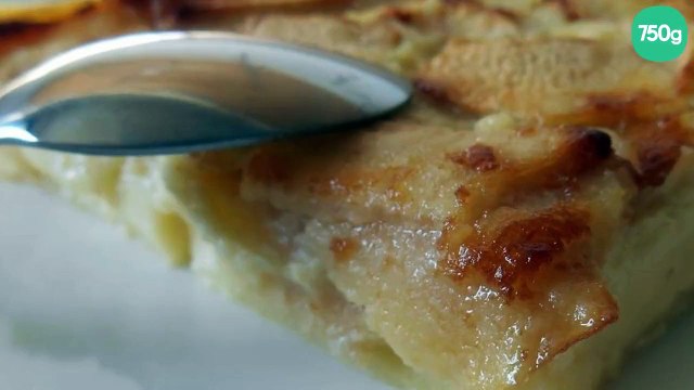 Clafoutis aux pommes parfumées au rhum