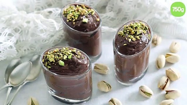 Mousse au chocolat vegan aux pistaches