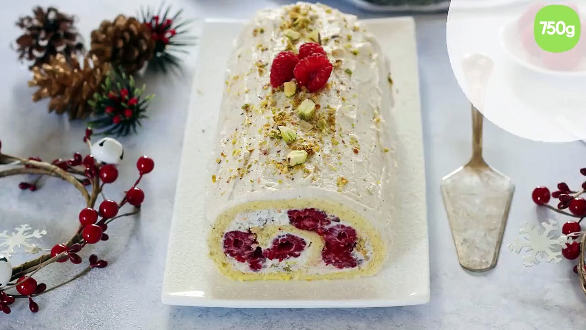 Buche Roulee A La Ricotta Framboises Et Pistaches Video Dailymotion