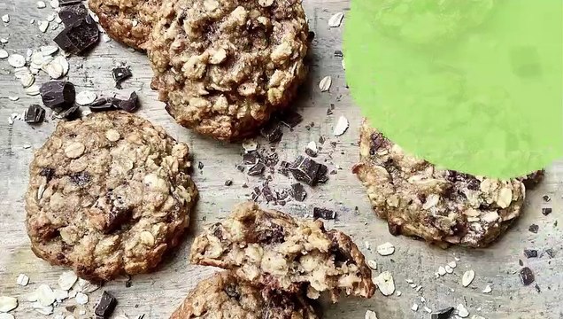 Cookies légers aux flocons d'avoine, banane et chocolat