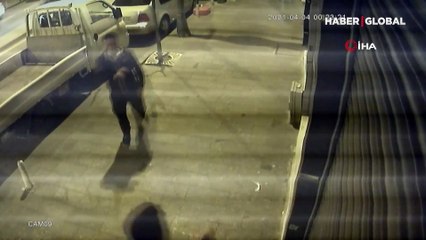 İstanbul'da dehşet anları! Döner bıçağına tabancayla karşılık