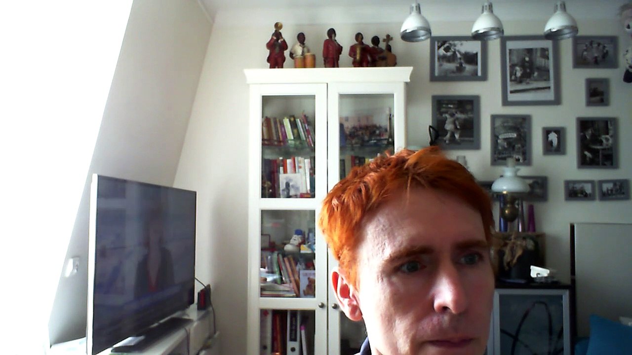 Wiwi égratigne "can't fake the feeling"