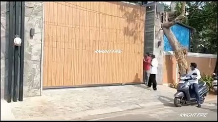 Thalapathy Vijay | Went by Cycling To Cast His Vote | Unexpected Moment | Trending Star Thalapathy Vijay