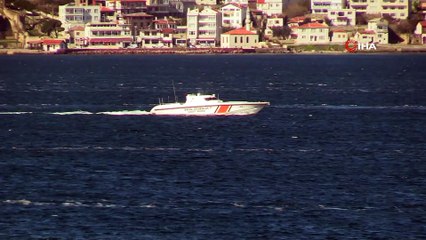 Romanya mayın arama gemisi Çanakkale Boğazı’ndan geçti