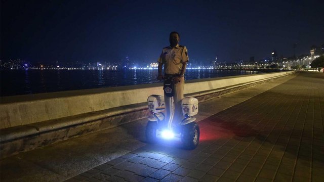 What's the situation in Mumbai during night curfew?