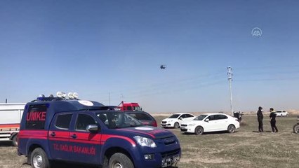 Son dakika haber... Askeri gösteri uçağı düştü (2)