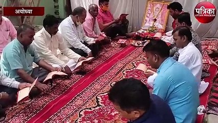 अयोध्या में व्यापारी ने रोजी-रोटी बचाव के लिए किया हनुमान चालीसा का पाठ