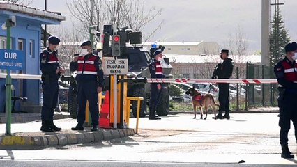 Prisão perpétua para ex-militares turcos