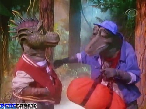 Família Dinossauros - Episódio 08 - Carnívoro Não
