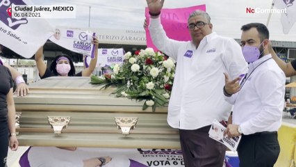Candidate kicks off campaign in northern Mexico inside a coffin