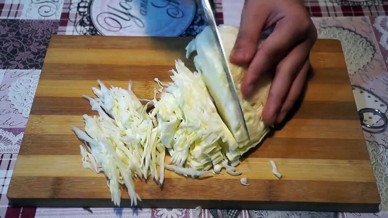Ленивый пирог с капустой - (рецепт 1)