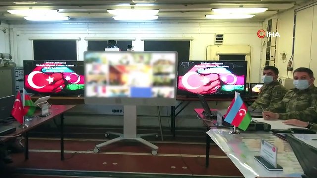 - Azerbaycan ve Türkiye muhabere birliklerinin ortak tatbikatı devam ediyor- Azerbaycan Savunma Bakanı Hasanov, ortak askeri tatbikatı izledi