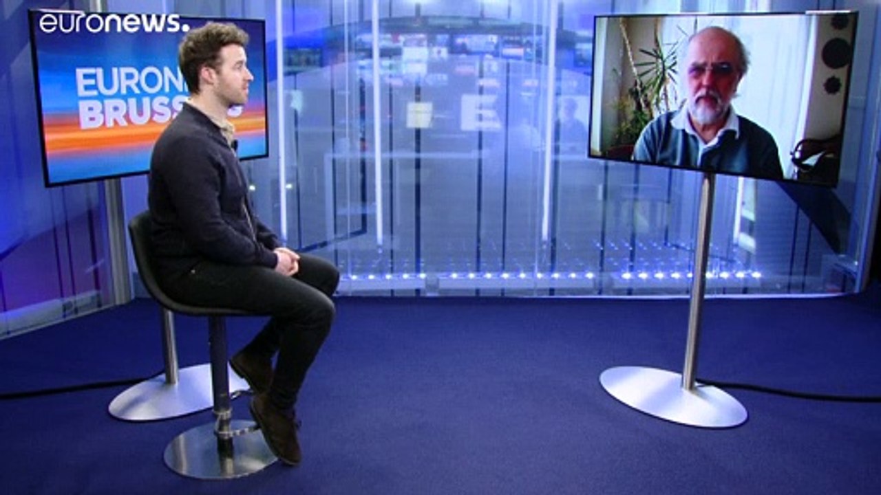 Britischer Experte Paul Hunter wirbt für AstraZeneca-Impfstoff