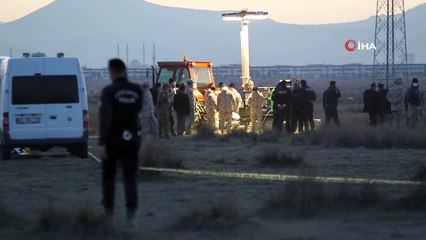 Konya'da düşen uçağın enkazında çalışmalar sürüyor