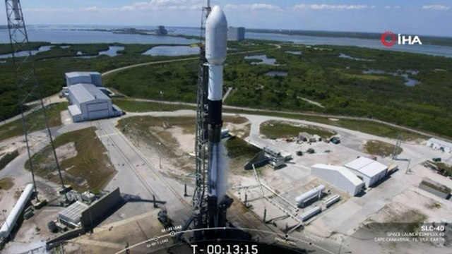 SpaceX, 60 adet Starlink uydusunu daha yörüngeye başarılı şekilde yolladı