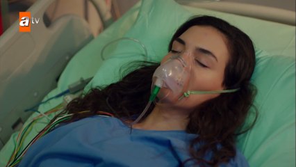 Reyyan gözlerini açıyor - Hercai 66. Bölüm