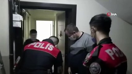 Polislerden minik Serdar’a doğum günü sürprizi